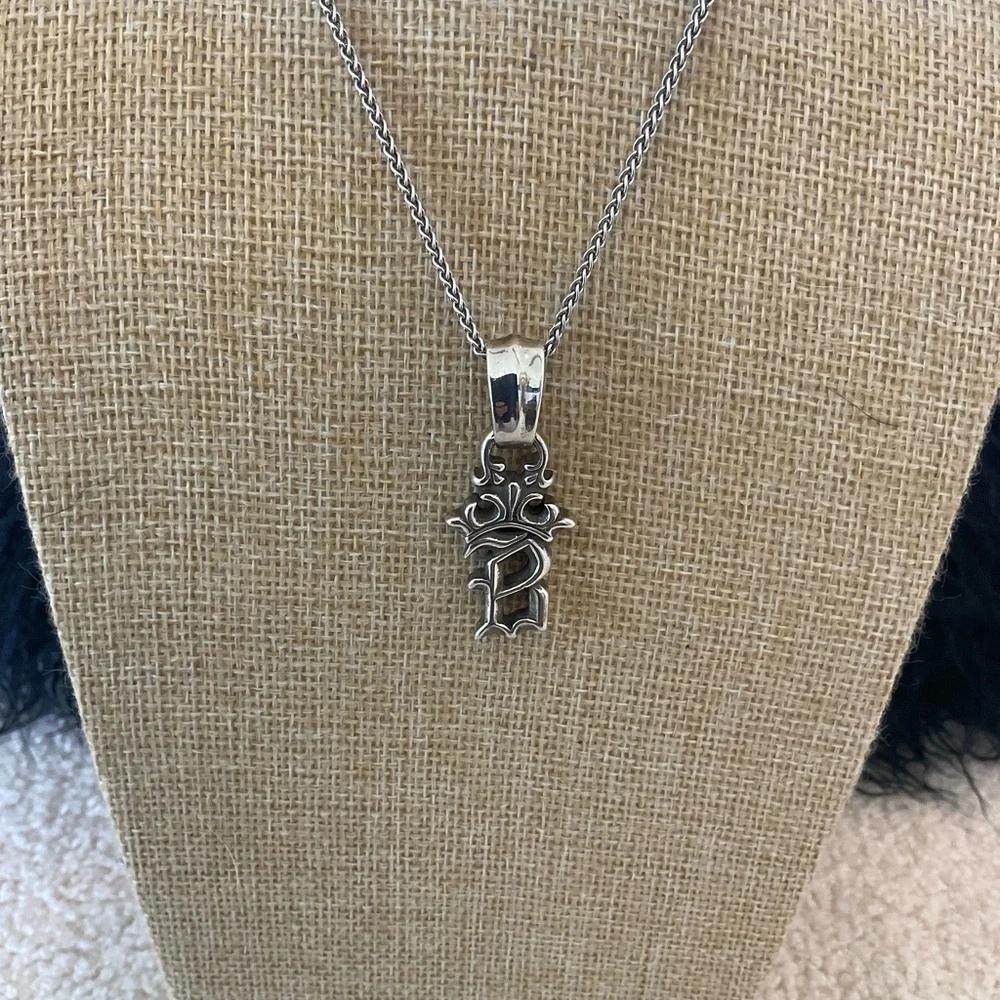 Vintage “queen bee” pendant by Bill Wall - Picture 3 of 8